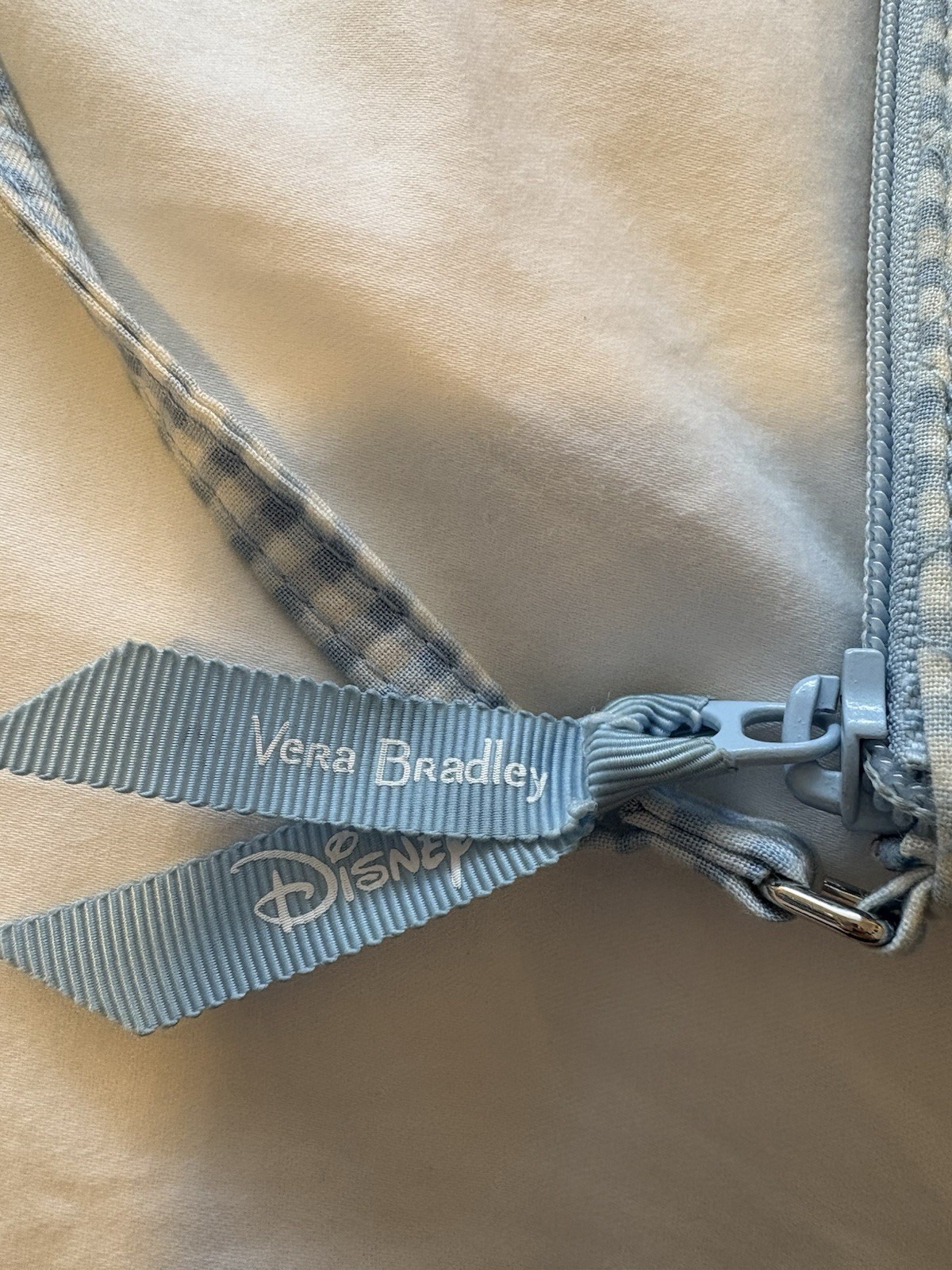 Disney Vera Bradley Alice In Wonderland RFID Convertible Wristlet