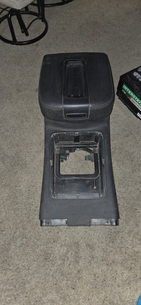 2011-2013 Chevy Silverado 1500 Front Floor Center Console Assembly Black OEM