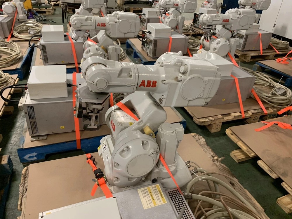 ABB IRB 140 Industrial Robots Includes IRC5 M2004 Compact Controller