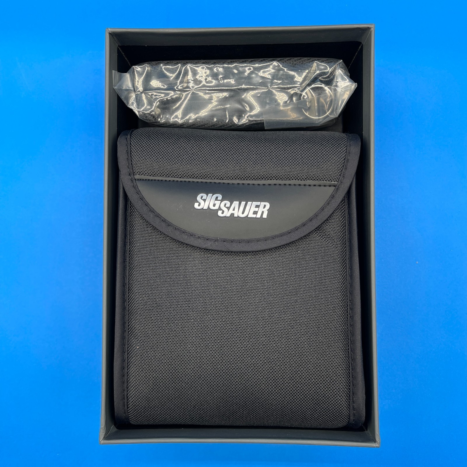 Sig Sauer ZULU6 HDX 10x30mm OIS Image Stabilized Binoculars FDE - SOZ6WP10