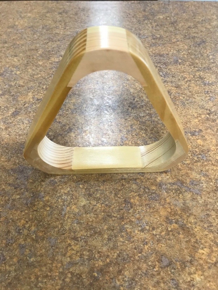 Pool cue table fun game billiard accessory competitive rack for playing 3 ball