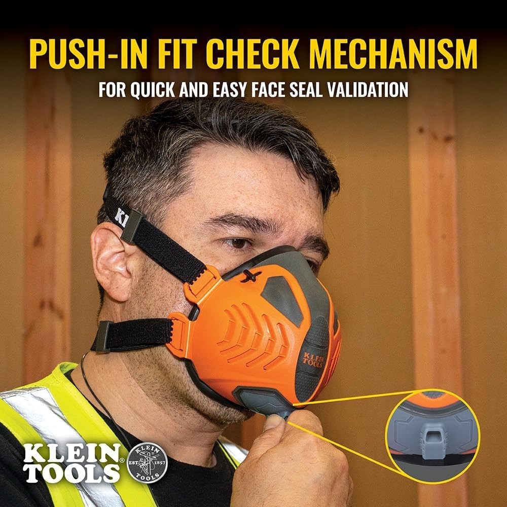 P100 Half-Mask Respirator with Replaceable Filters - M/L