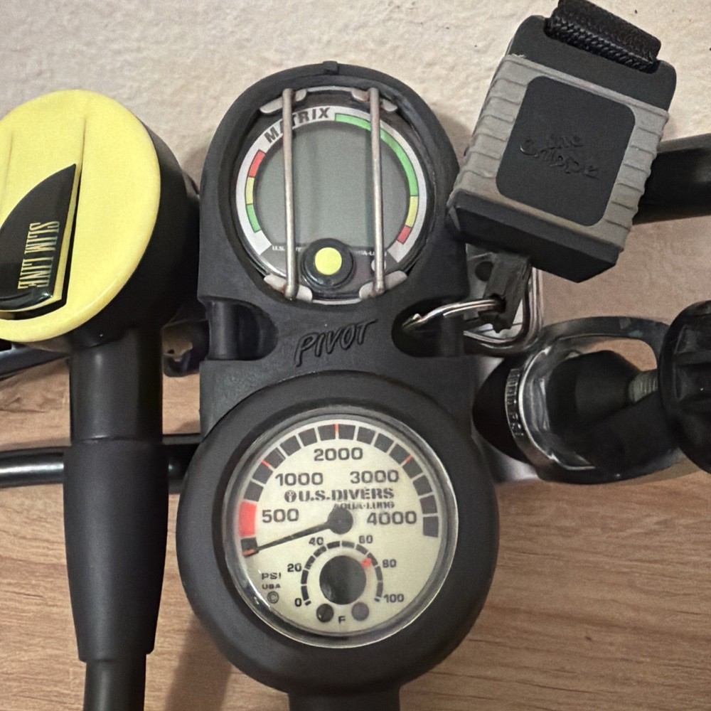 US Divers / Aqua Lung Matrix Pivot Gauge Console Scuba Diving Computer