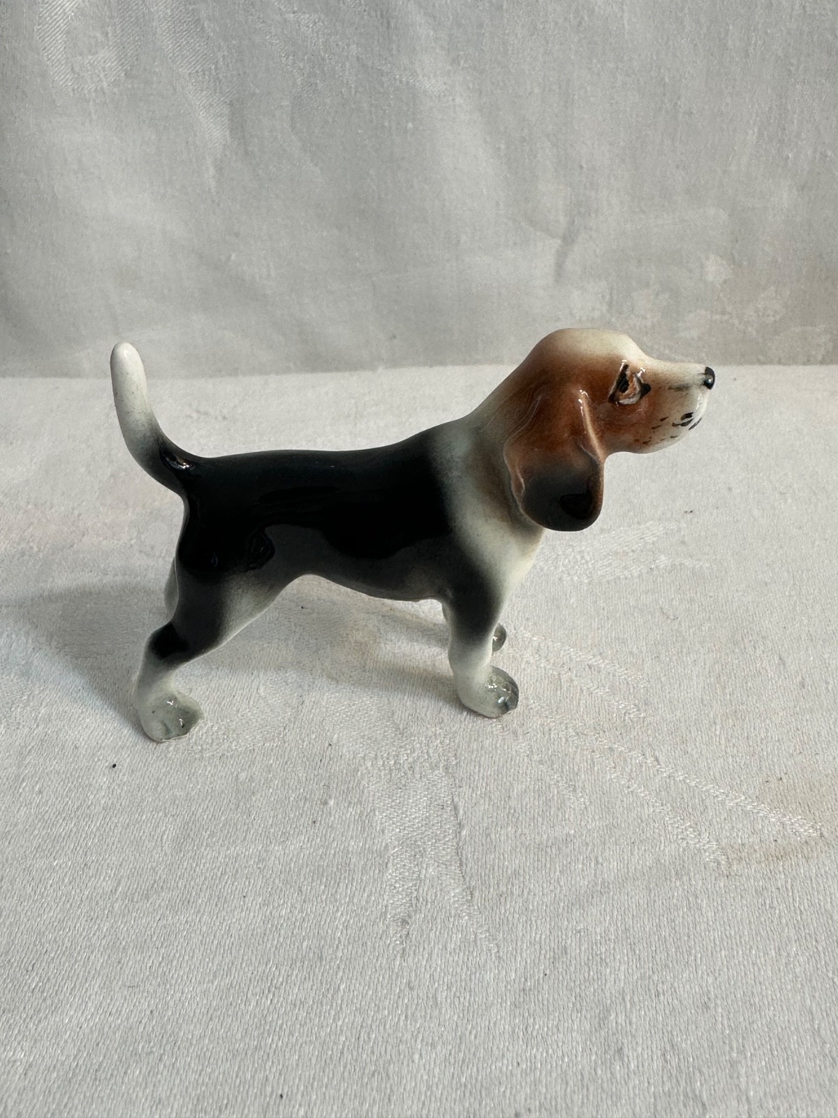vintage 2 in japanese porcelain beagle figurine