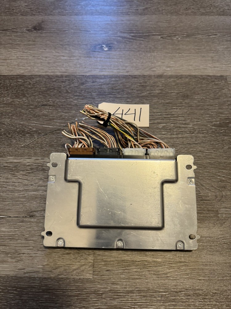 Volvo VNL Light Control Module - P/N: 21803280-03