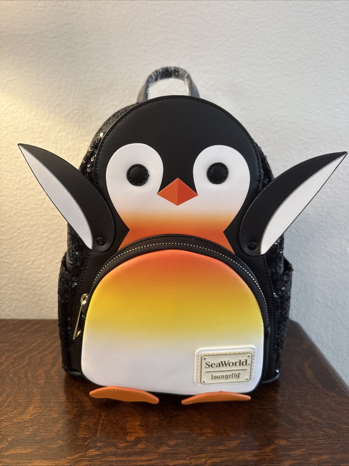 Loungefly SeaWorld Parks Exclusive Sequin Penguin Mini Backpack *Rare* NWT