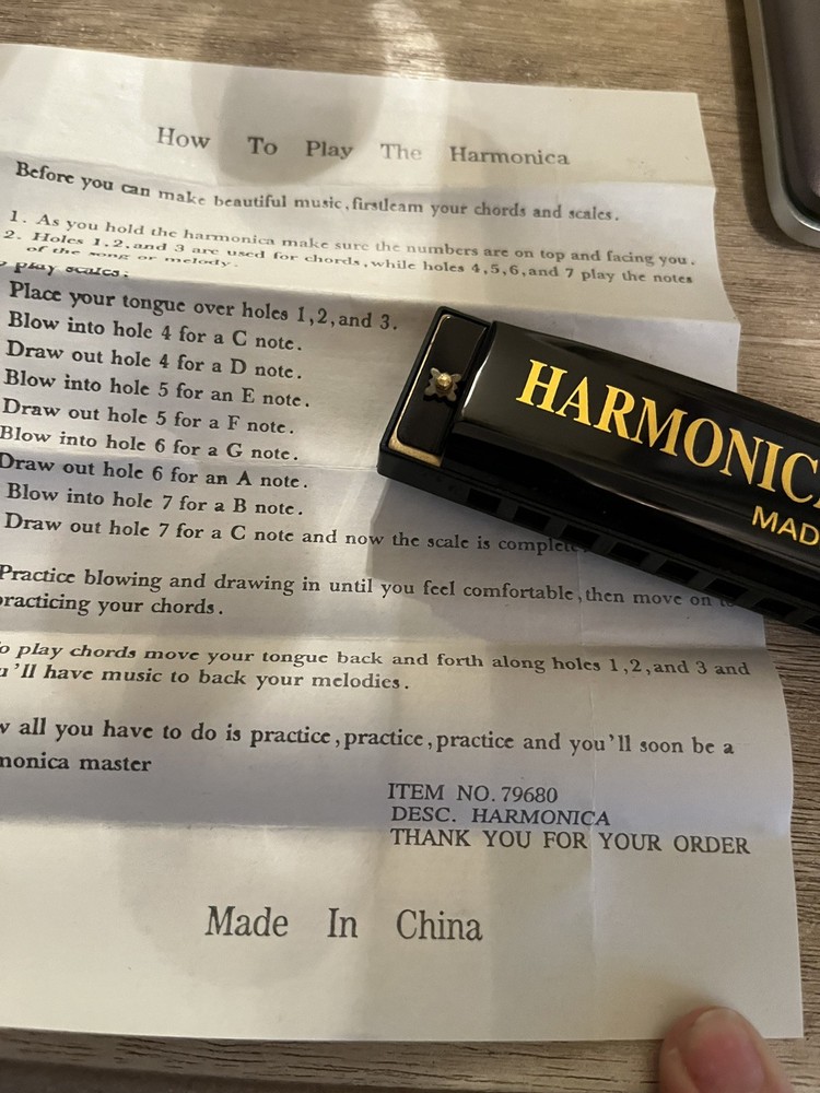 4 HARMONICA MADE IN CHINA (3 new) ( 1 opened used)