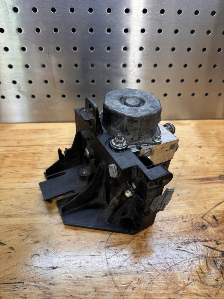 2017-2019 Harley Davidson Road King ABS Control Module