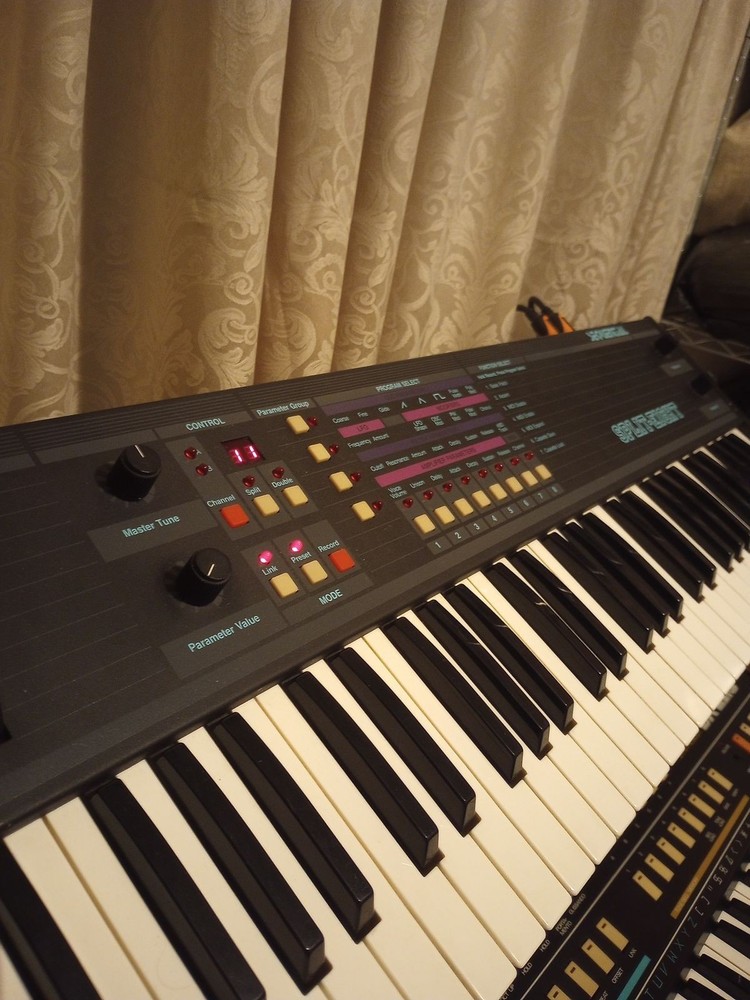 Sequential Split-Eight 61-Key 8-Voice Polyphonic Synthesizer 1985 Black
