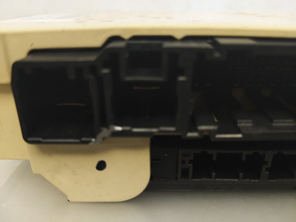 2018 Toyota Camry Le 2.5L Multi Plex Network Computer Module Unit 82730-06A80