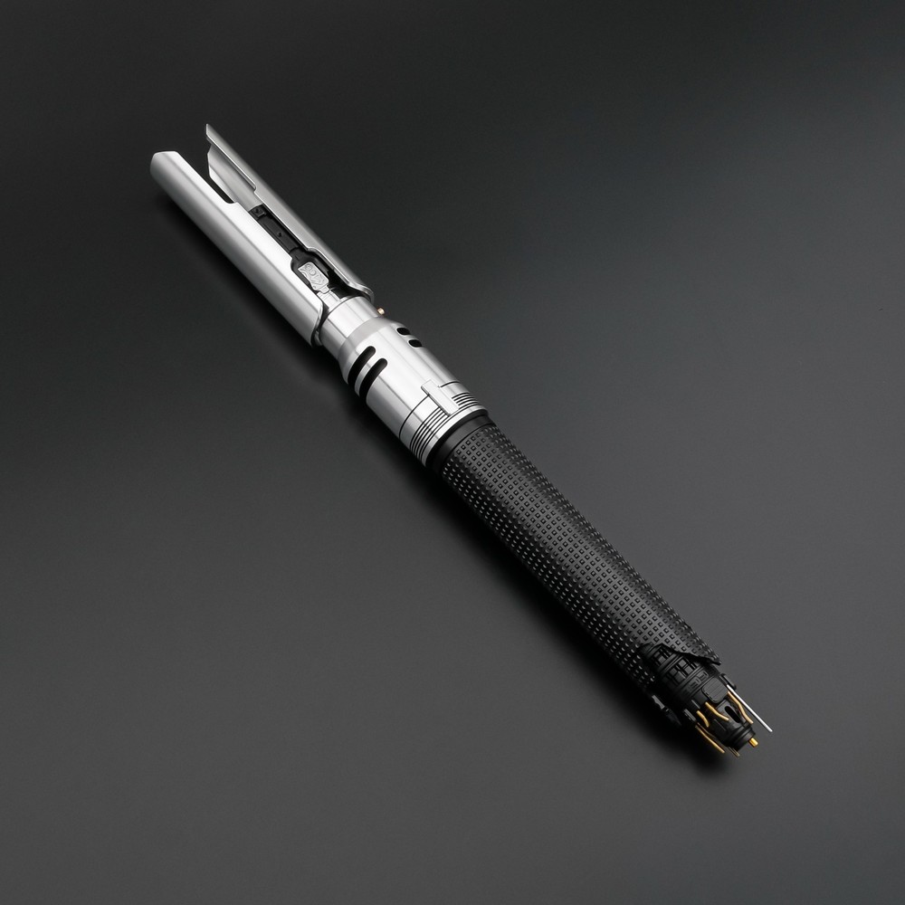 Cal Kestis Damaged Baselit Lightsaber