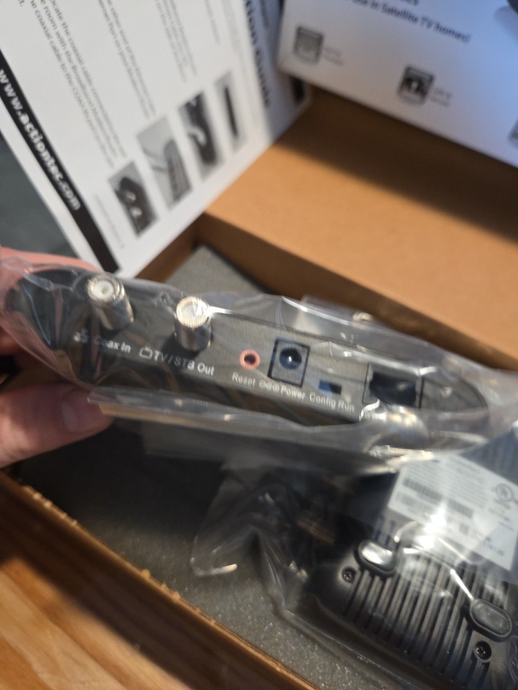 Actiontec ECB2500C Ethernet Network COAX Adapter Kit Homes Without MoCA Routers