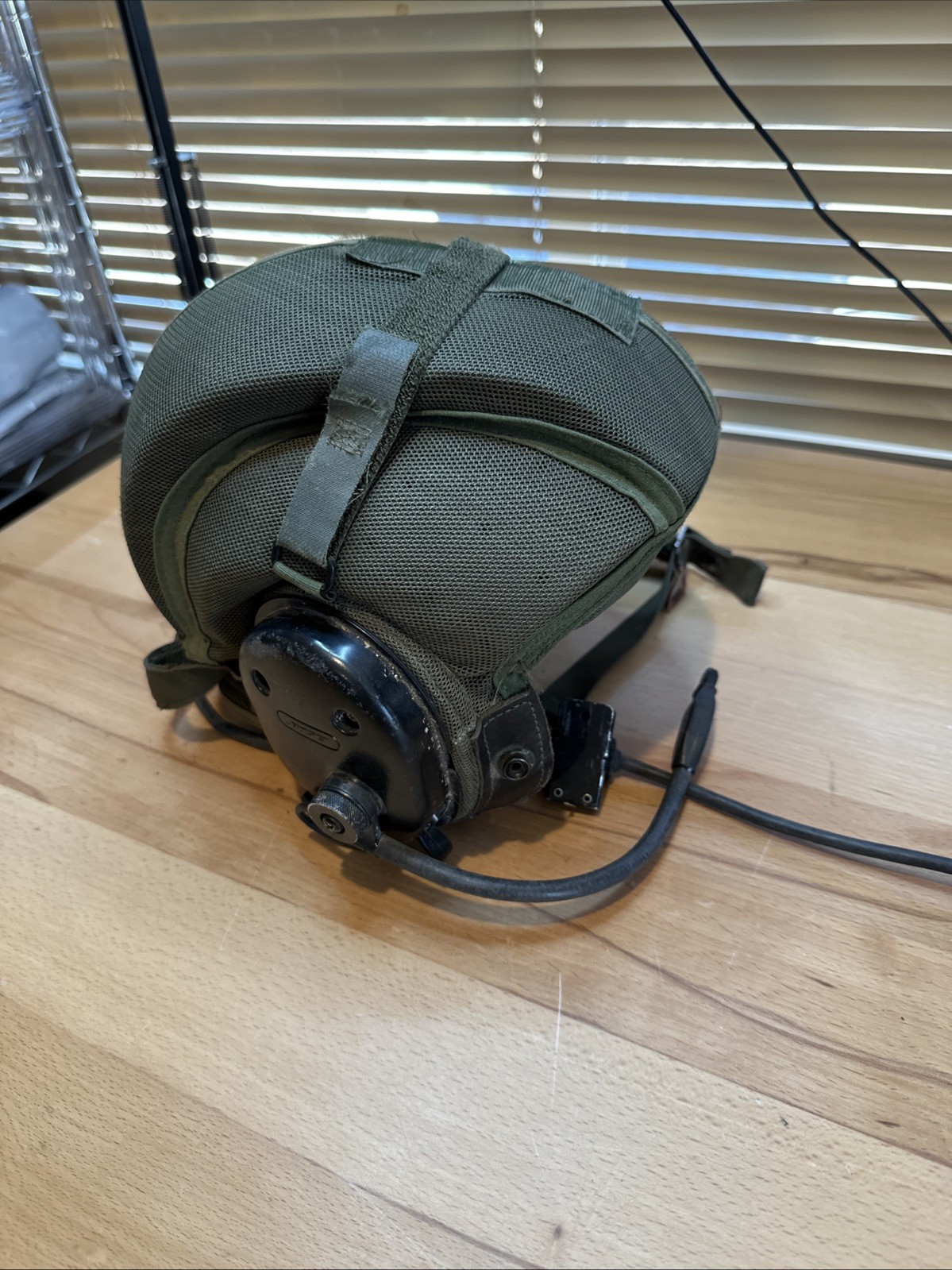 USED CVC TANKER CREWMAN HELMET TACTICAL HEADSET LINER BOSE COMMS BOOM MIC LARGE