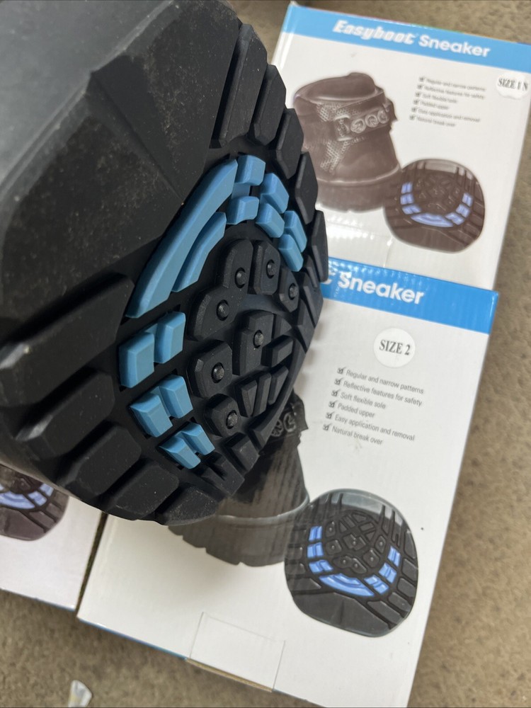 Easyboot Sneaker (SIZE 3 )