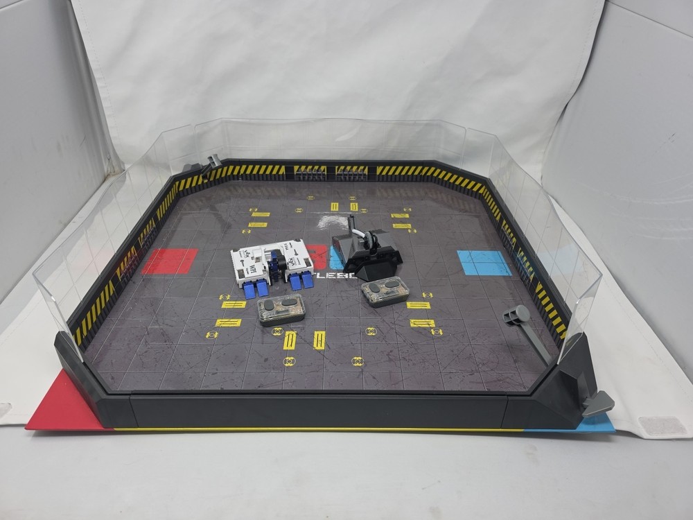 Hexbug Battlebots Arena | Bite Force and Blacksmith