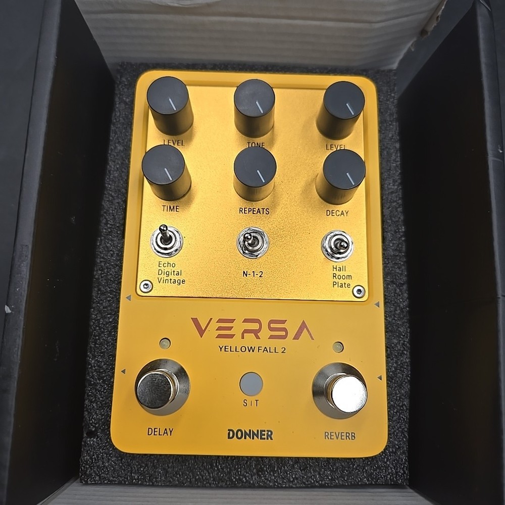 Donner Yellow Fall II Effect Pedal Delay & Reverb Combo Effect 2X2 Output /Input