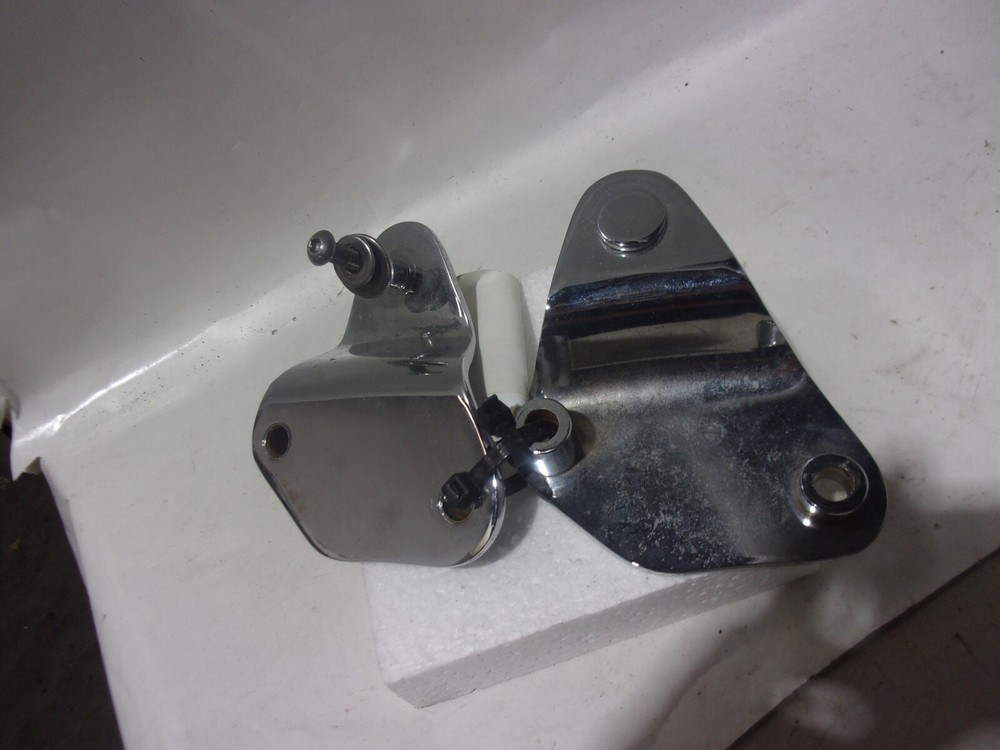 54030-09 Docking Hardware Detachable Sissy Bar