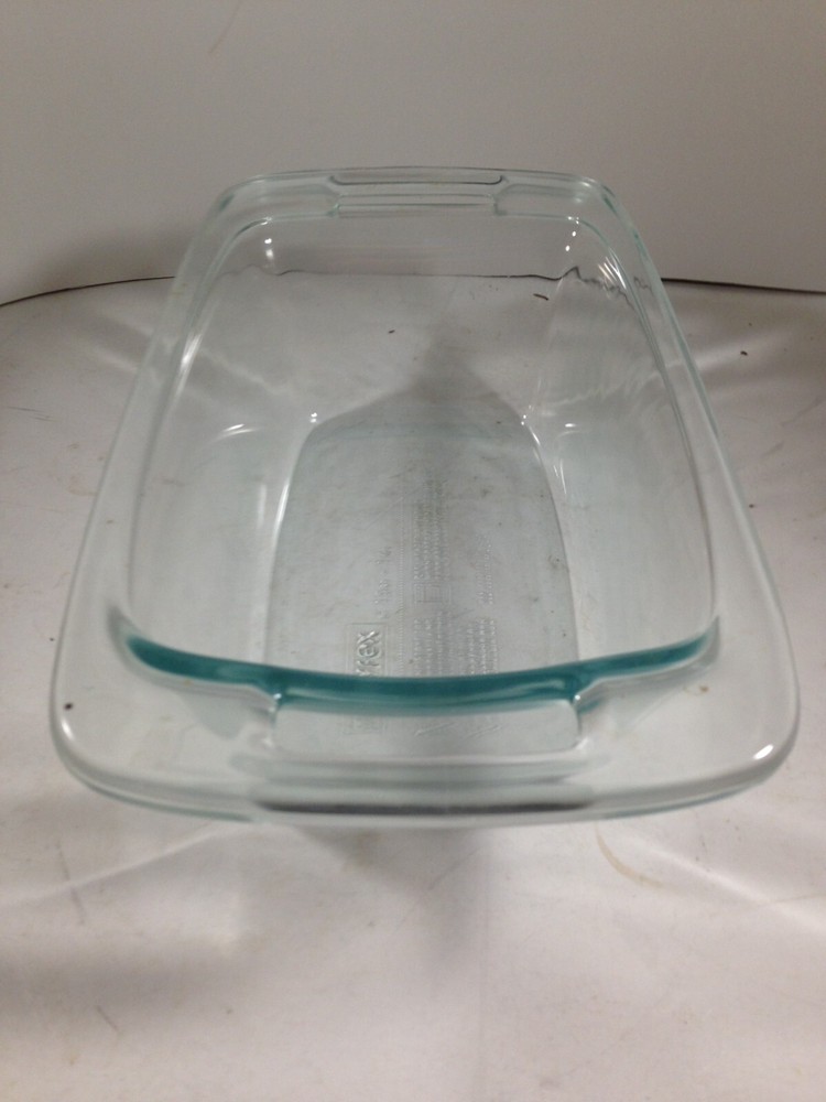 PYREX C213 Blue Tint Glass Loaf Pan Baking Dish