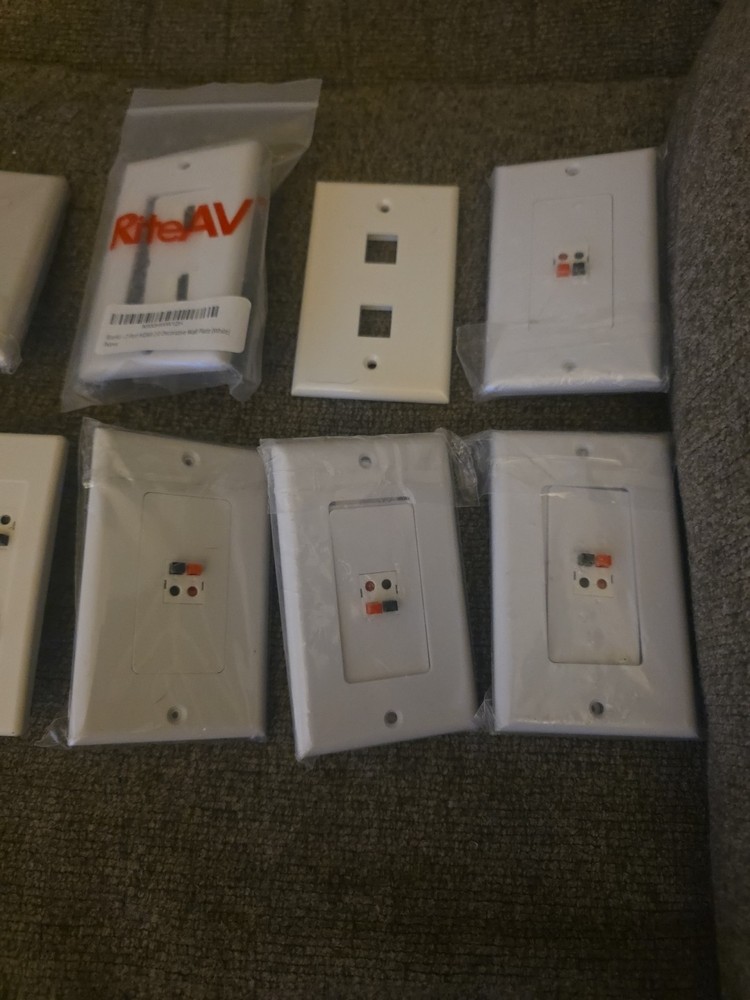 Premium Spring Loaded Speaker Wire Wall Plates With HDMI Wall Plates