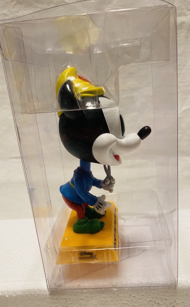 Mickey Mouse Mickey the Tailor Bobble Head Figure Upper Deck