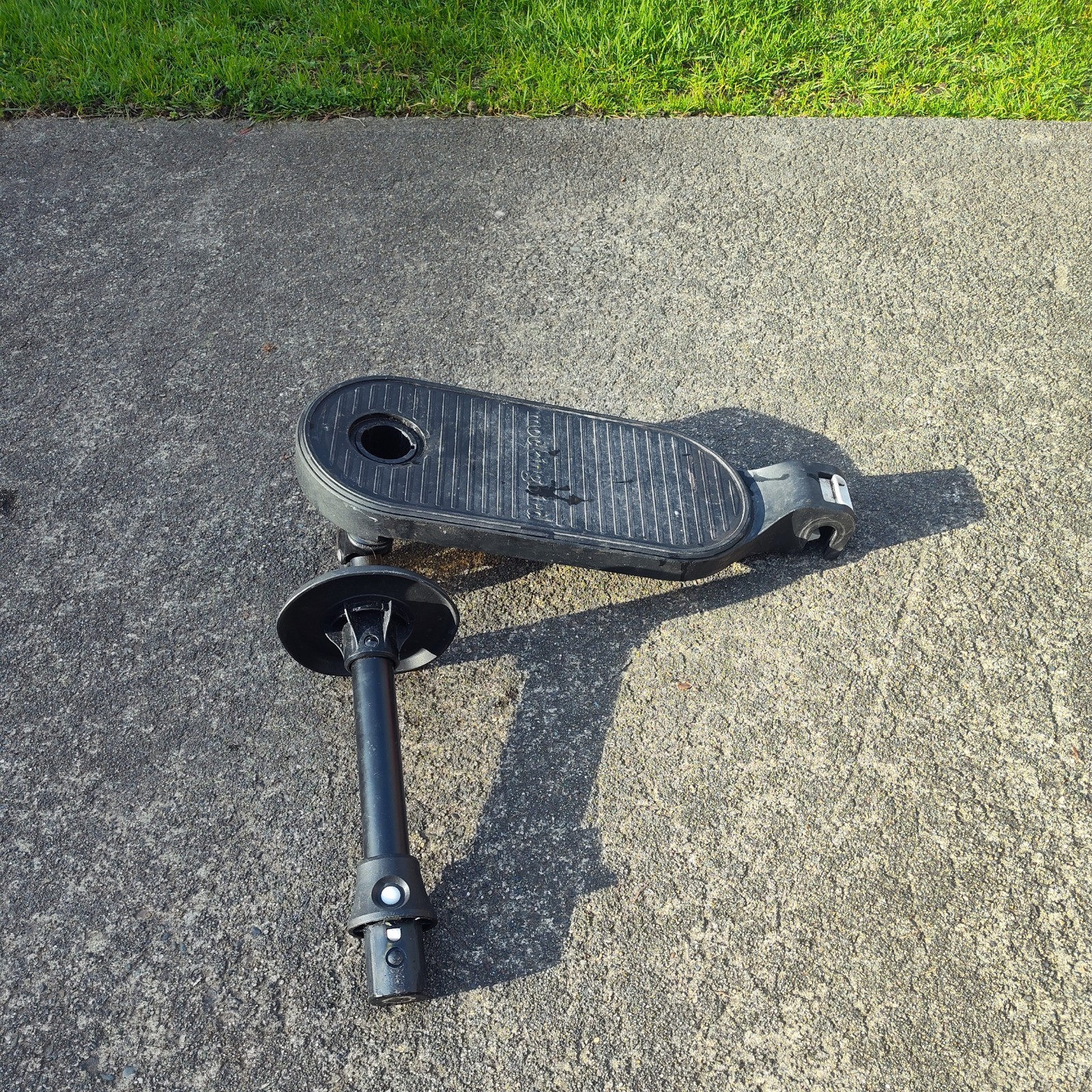Mockingbird Skateboard Attachment With Seat And Attachment Hub
