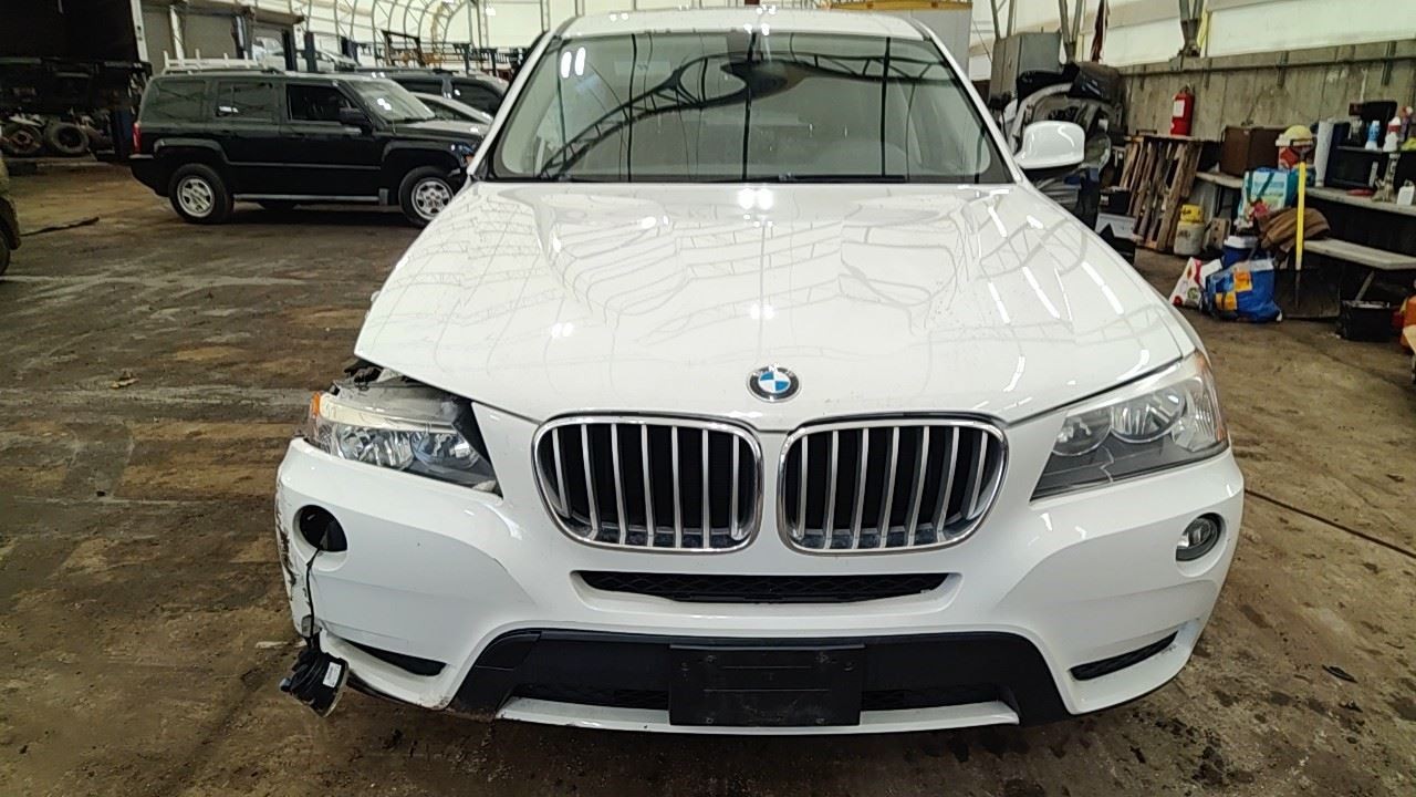 (LOCAL PICKUP ONLY) Trunk/Hatch/Tailgate With Power Opening And Closing Fits 11-