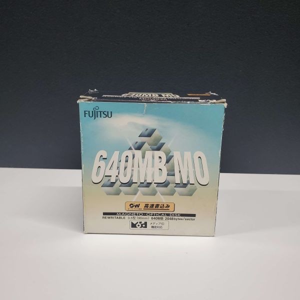 Fujitsu 640MB Magneto-Optical Disk MOW640 MO Disk High Capacity Storage