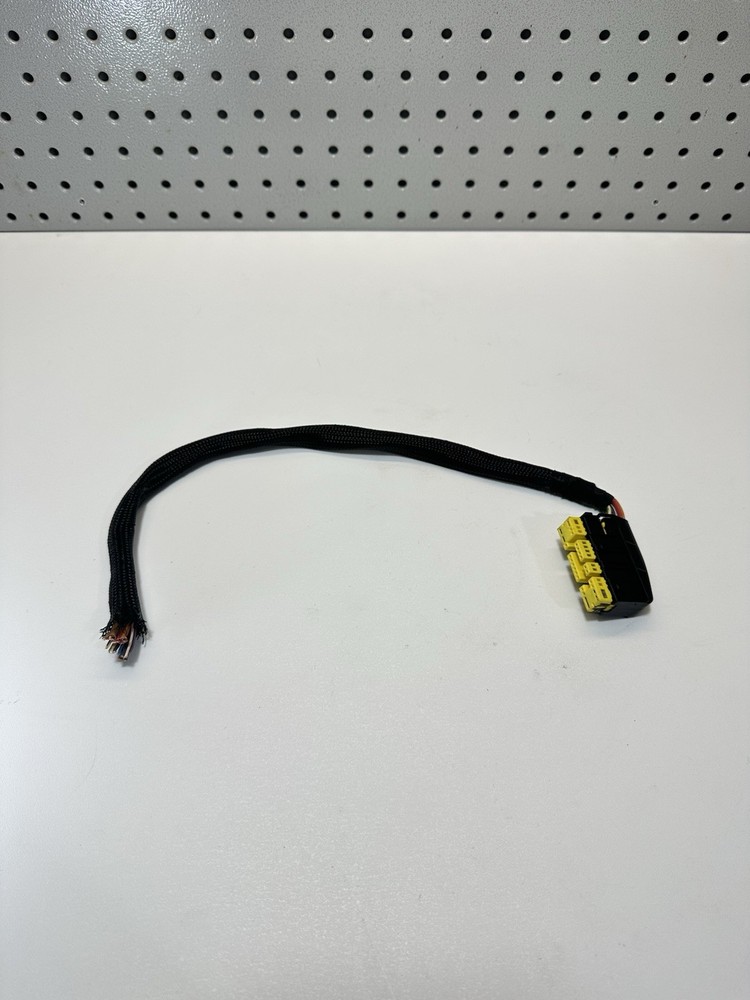 99-01 BMW E38 E60 POWER FRONT SEAT PIGTAIL WIRE HARNESS FRONT Right OEM