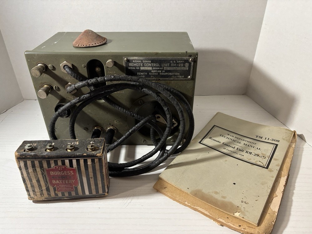US Army Signal Corps RM-29-A  REMOTE CONTROL UNIT
