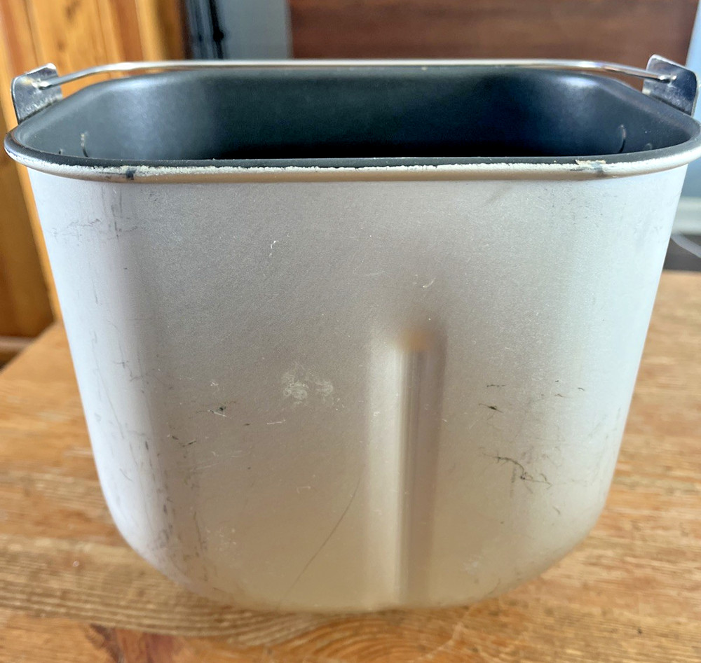 Sunbeam Bread Maker Model 5891 Replacement Pan Part Only Inner liner Genuine