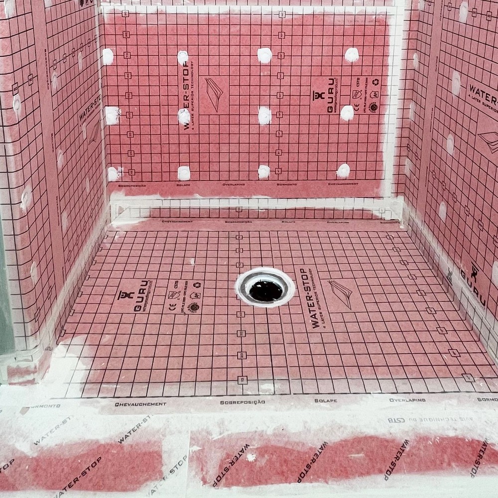 Guru PVC Square Drain Connector (Grey)