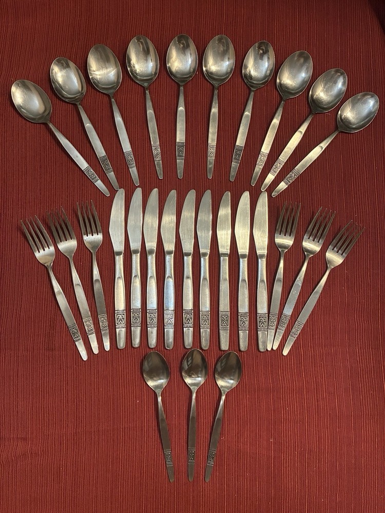 Japan Stainless Flatware 28 Pieces Unknown Manufacture Heart Scroll Decorative