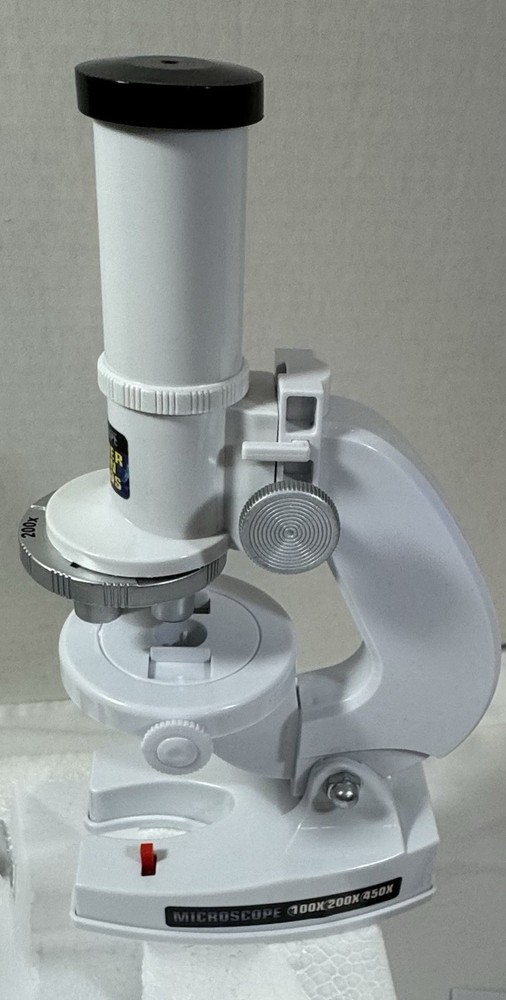 Stem White Microscope Kit W/ Light Source 100, 200, 450 Magnification Complete
