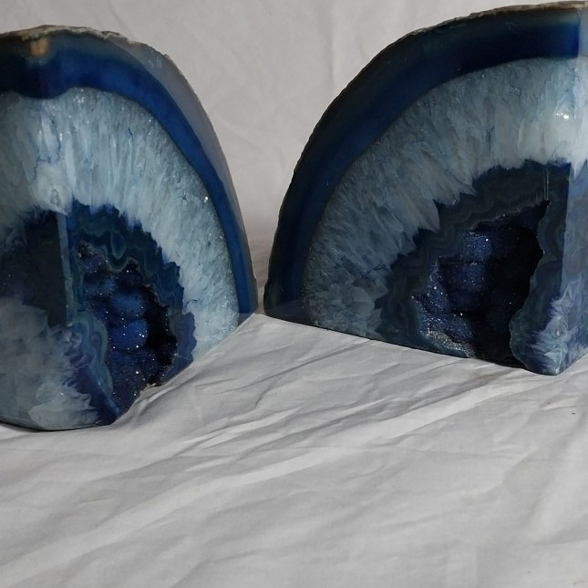 Large Blue White Gray Agate Geode Semi-Circle Natural Crystal Finish