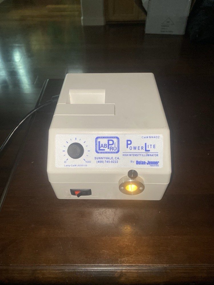M4402 LabPro Powerlite High Intensity Illuminator Lamp Source