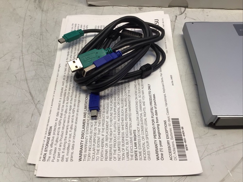 Fujitsu Part Number FPCDVR42 External DVD/CD-RW Combo Drive