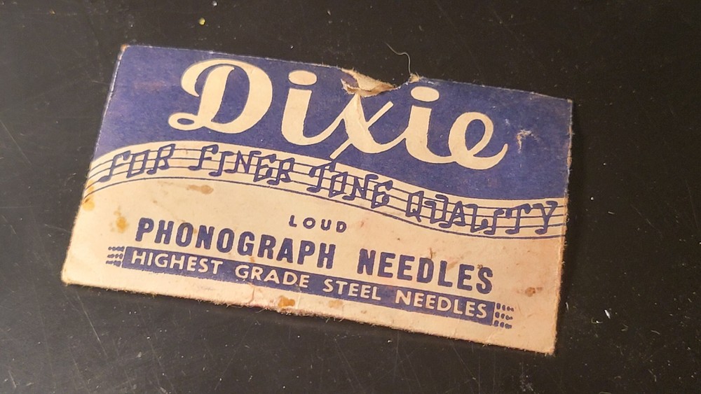 Dixie Gramophone phonograph needle packet - empty