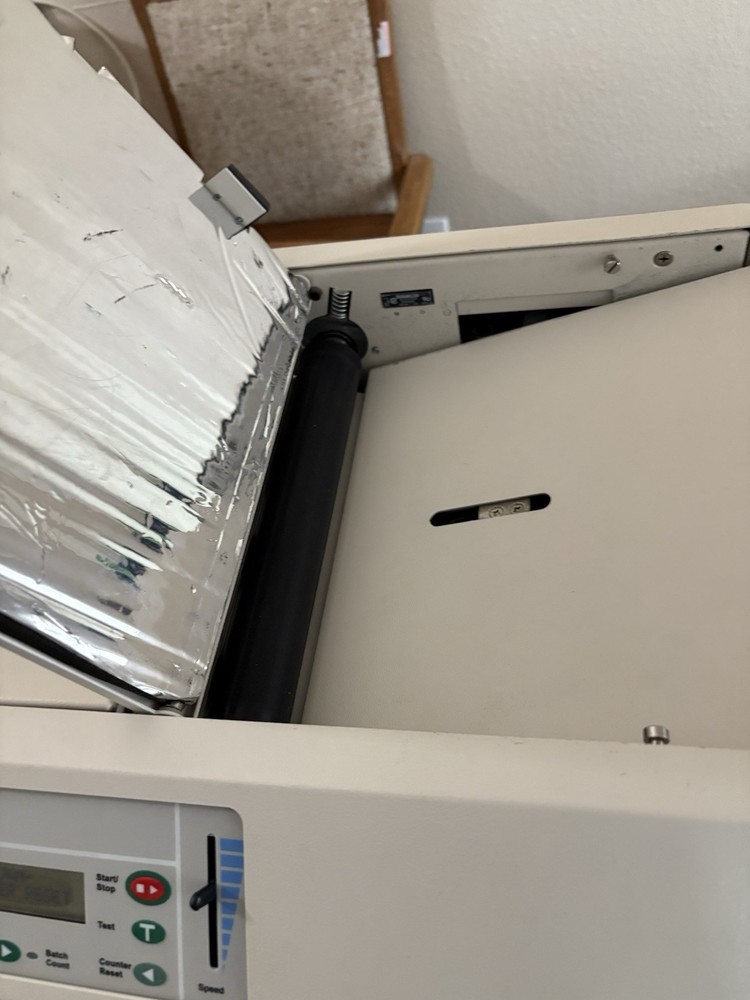 FORMAX FD2052 High-Volume Folder Sealer w/Conveyor