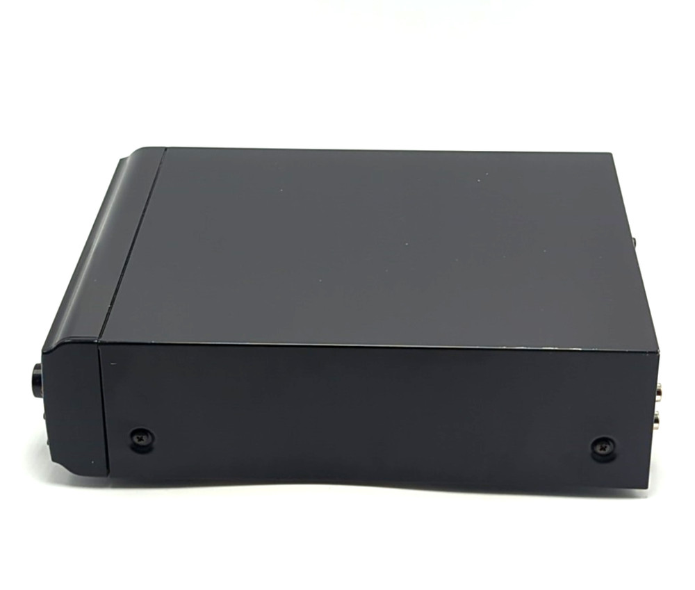 Nakamichi CD Player model CD-5 **Read Description**