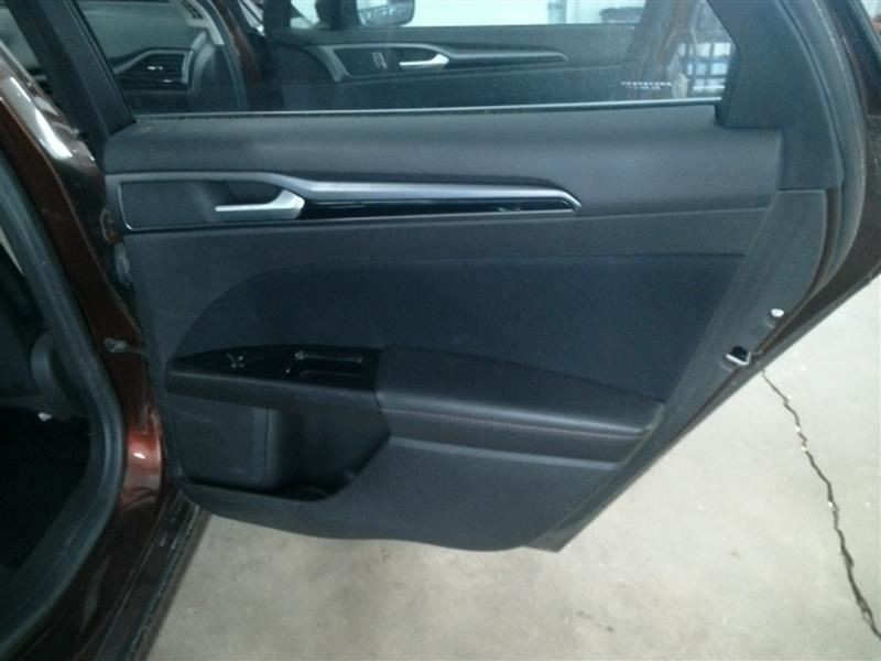 FUSION 2015 High Mounted Stop Light 104669320