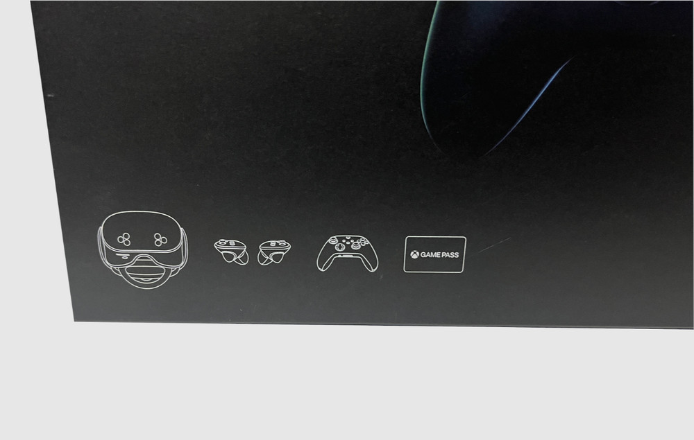 NEW Meta Quest 3s XBOX Limited Edition VR Headset + Wireless Xbox Controller
