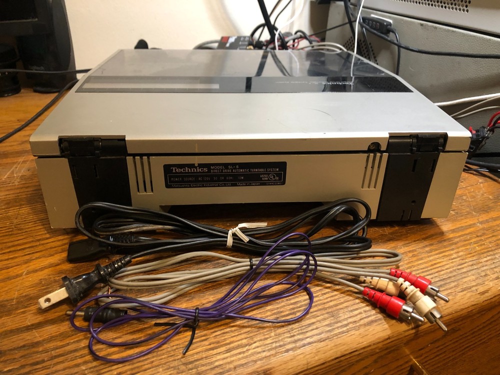 Working Technics SL-5 Direct Drive Linear Tracking Turntable w/ cables