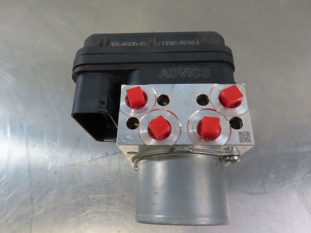 EB1458 2024 24 YAMAHA R7 ABS MODULE