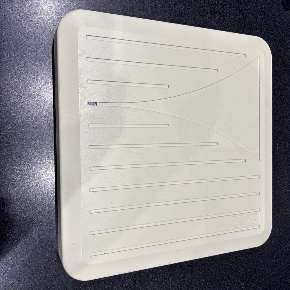 Kantech ioProx P600 Proximity Card Reader with green PC board