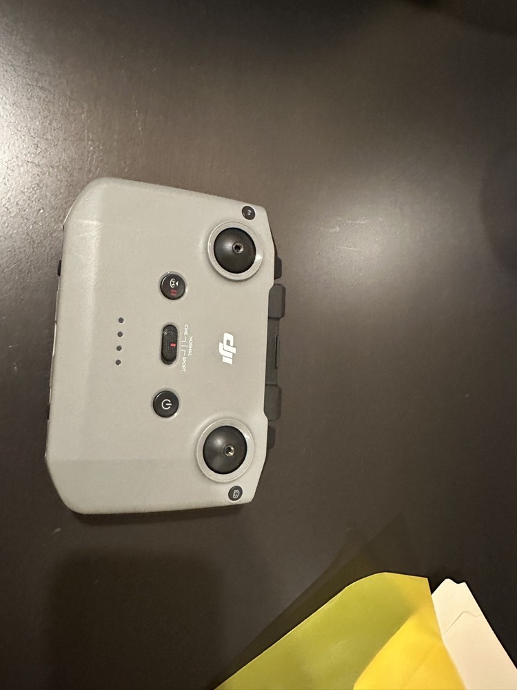 DJI Mini 3 pro controller without screen