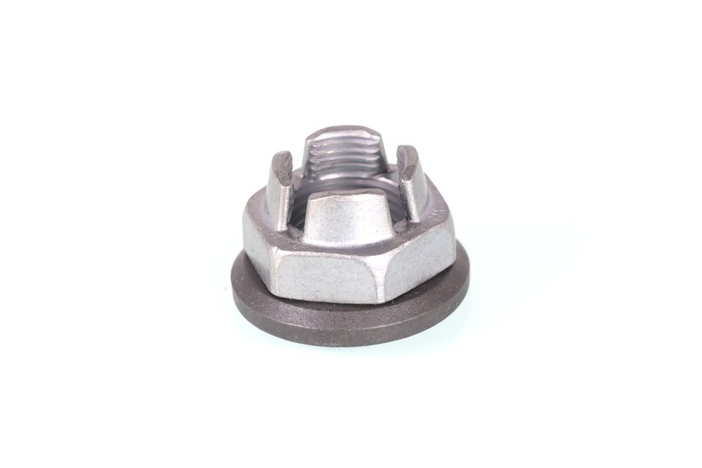 1x Front Hub Nut GH-393960