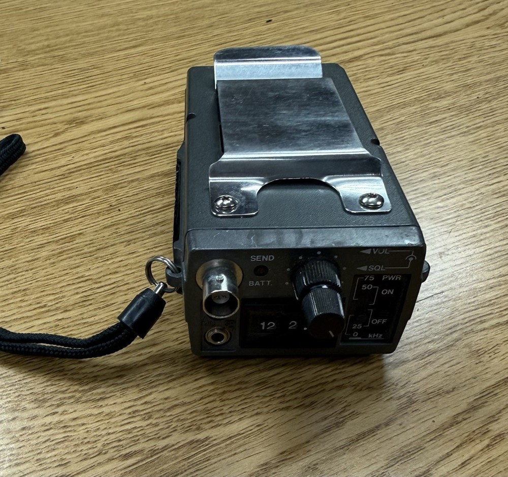 Delcom Handheld Aviation Radio