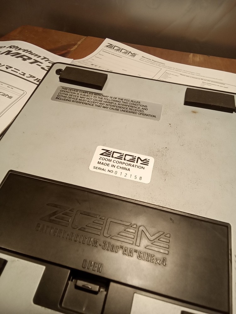 ZOOM MRT-3B Micro Rhythm Trak Drum Machine Electronic Sequencer Beat Loop midi