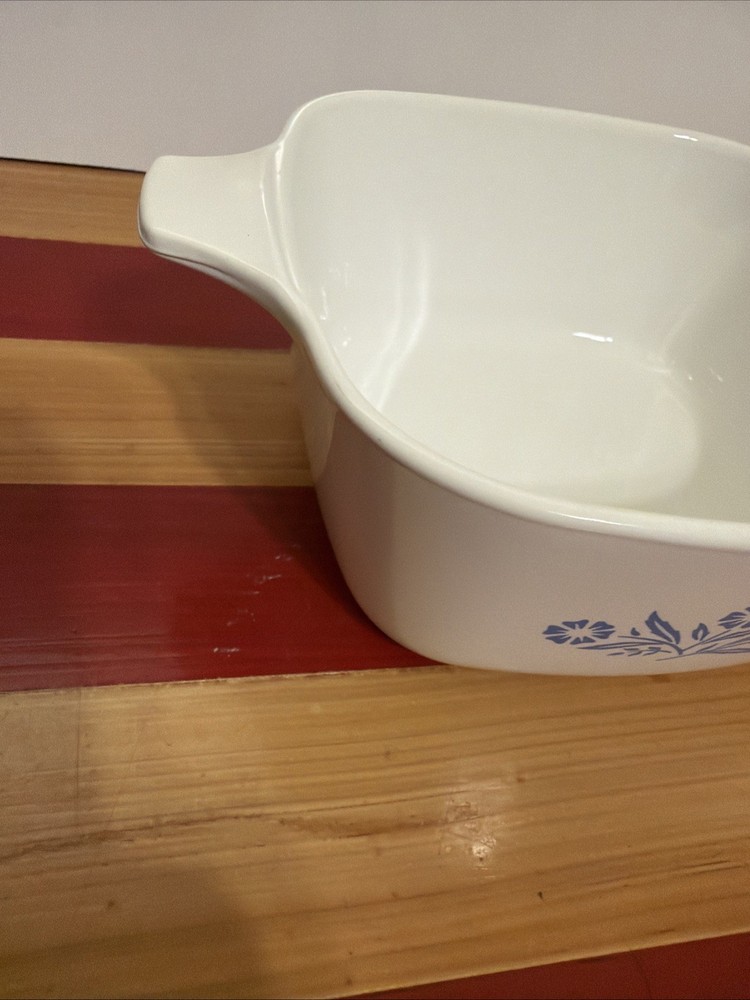 Corning Ware Blue Corn Flower Pan/Dish P-43-B 2 3/4C