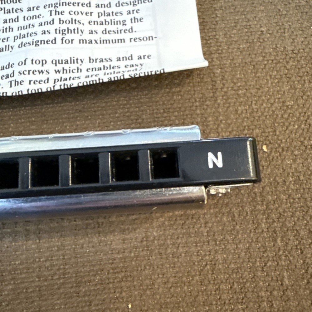 Lee Oskar Natural Minor Harmonica E MINOR W Case And Manual